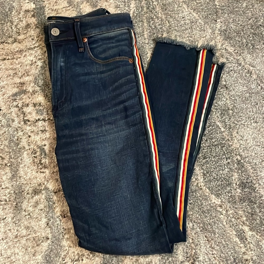 Abercrombie & Fitch high rise ankle skinny jeans